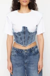 Beyaz Denim Detaylı Crop Vatkalı Örme Bluz BC241155