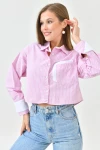 Pembe Manşet Ve Cepleri Garnili Çizgili Oversize Crop Dokuma Gömlek BC231036